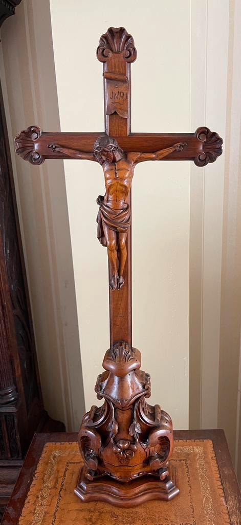 Grote handgesneden houten crucifix, Napoleon III, ca 1860, Antiek en Kunst, Antiek | Religie, Ophalen