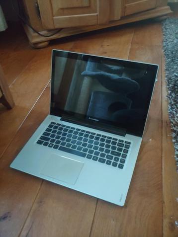 Defecte Lenovo ideapad (voor onderdelen) beschikbaar voor biedingen