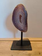 Agaat op standaard, Verzamelen, Mineralen en Fossielen, Ophalen of Verzenden, Mineraal