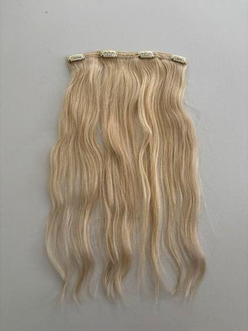 Blonde haar Extionens beschikbaar voor biedingen