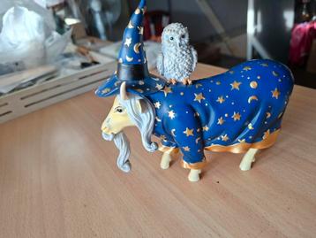 Cow parade Moolin the Wizard beschikbaar voor biedingen