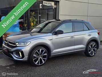 Volkswagen T-Roc 1.5 TSI 3x R-Line Panorama/IQ Light/Keyless beschikbaar voor biedingen