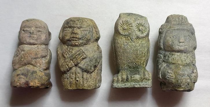 beeldjes miniaturen figuren uit de oudheid en uiltje, steen, Verzamelen, Beelden en Beeldjes, Zo goed als nieuw, Overige typen