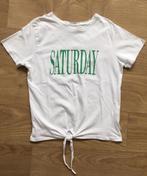 Wit shirt top korte mouw tekst Saturday maat S, Wit, Ophalen of Verzenden, Zo goed als nieuw, Korte mouw