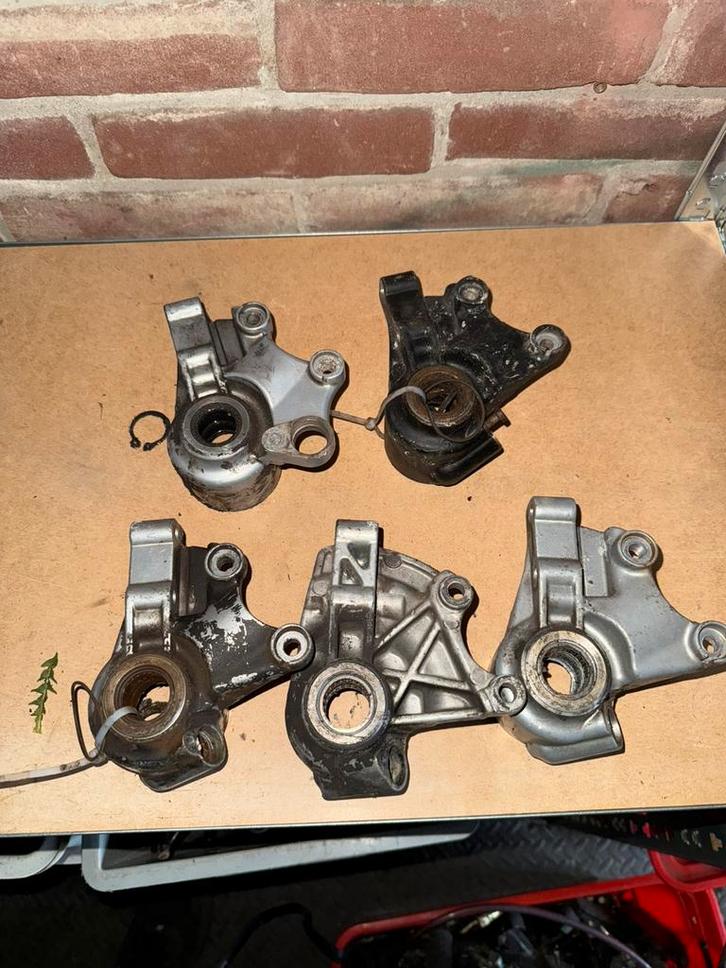 Zip SP - Vespa LX/S schokbreker houder origineel, Motoren, Tuning en Styling, Ophalen of Verzenden