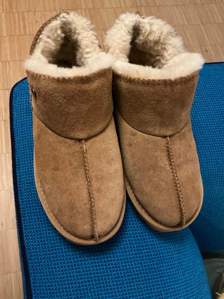 Warmbat Dames Pantoffels - Heerlijk Warm! Maat 36/kleine 37, Ophalen of Verzenden, Zo goed als nieuw, Bruin, Pantoffels of Sloffen