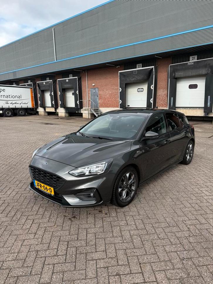 Ford Focus 1.0 Ecoboost 125pk Aut 2019 Grijs, Auto's, Ford, Particulier, Focus, Benzine, Hatchback, Automaat, Geïmporteerd, Zilver of Grijs