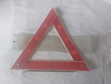 Gevarendriehoek beschikbaar voor biedingen