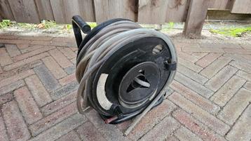 Haspel met 10mm slang beschikbaar voor biedingen