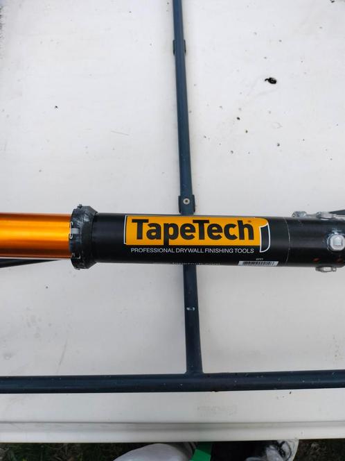Tapetech/knauf bazooka inclusief alle accessoires, Doe-het-zelf en Verbouw, Overige Doe-het-zelf en Verbouw, Zo goed als nieuw