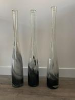 Glaskunst set van 3 empoli vazen zwart wit opaline hand made, Huis en Inrichting, 50 tot 75 cm, Zwart, Ophalen of Verzenden, Glas