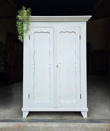 Antieke brocante witte Biedermeier meidenkast vintage kast  beschikbaar voor biedingen