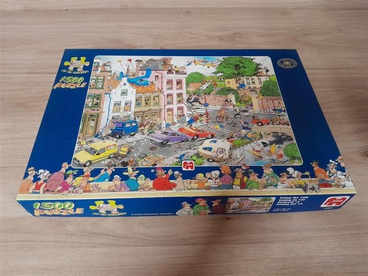 Jan van Haasteren - vrijdag de 13e - 1000 stuk - s3050, Hobby en Vrije tijd, Denksport en Puzzels, Zo goed als nieuw, 500 t/m 1500 stukjes
