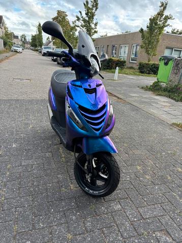 Piaggio zip 2014 snor beschikbaar voor biedingen
