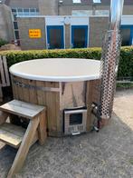 Hottub houtgestookt / 2e hands / interne kachel / uitverkoop, Ophalen, Fastfair, Trap, 7921ae