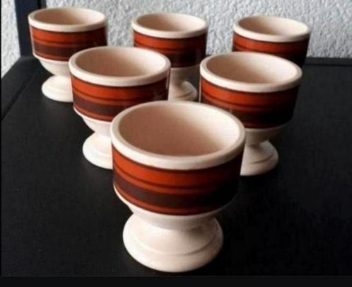 Retro zes eierdopjes Esma, Huis en Inrichting, Keuken | Servies, Zo goed als nieuw, Overige typen, Overige stijlen, Overige materialen