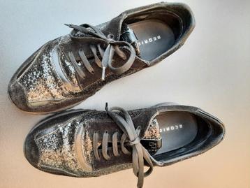 Be Original sneakers beschikbaar voor biedingen