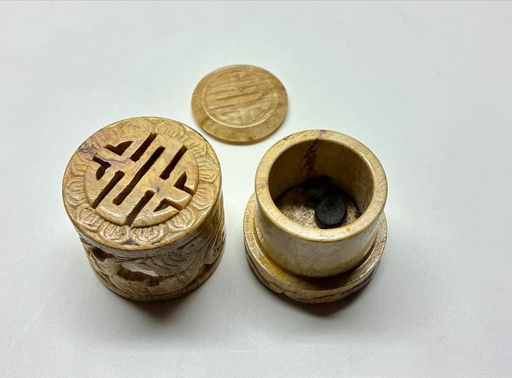 Antieke Chinese wierookdoos, Antiek en Kunst, Antiek | Overige Antiek, Ophalen of Verzenden