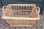 Rieten oude wasmand, leuk om quilt of spreien in te etaleren, Antiek en Kunst, Ophalen of Verzenden