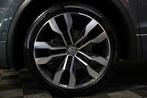 Volkswagen Tiguan Allspace 1.5 TSI R-Line 7p. DSG VIRTUAL CA, Auto's, Volkswagen, 4 cilinders, 150 pk, 7 stoelen, Bedrijf