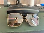 Versace sunglasses light brown, Sieraden, Tassen en Uiterlijk, Zonnebrillen en Brillen | Dames, Ophalen of Verzenden, Zo goed als nieuw