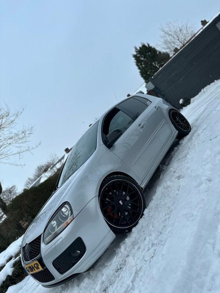 Golf 5 gti ed30 dsg ruil/inruil diesel mogelijk, Auto-onderdelen, Carrosserie en Plaatwerk, Spatbord, Volvo, Rechts, Ophalen