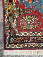 Vintage oosters Karaman vloerkleed red Kazak 185x290cm, Huis en Inrichting, Stoffering | Tapijten en Kleden, Persian Perzisch vintage oosters hype