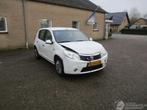 Dacia Sandero 1.4 Laureate LPG (bj 2010), Wit, Handgeschakeld, LPG, 1390 cc