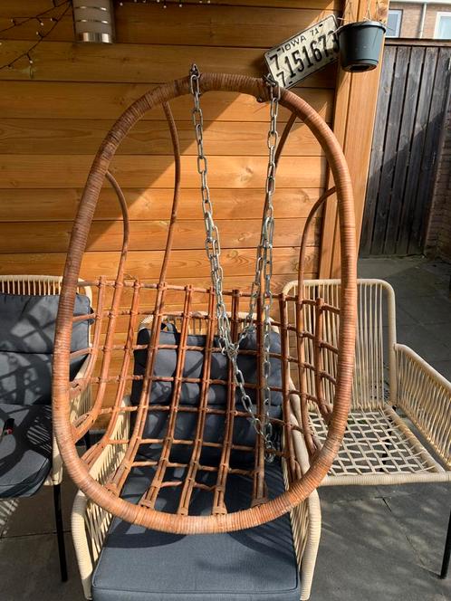 Rieten hangstoel, Huis en Inrichting, Stoelen, Eén, Bruin, Ophalen