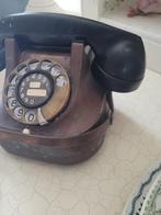 zeer oude bakelieten rood koperen telefoon  zwaar, Heikant 21 Kaatsheuvel, Belle Vieille Brocante, Ophalen of Verzenden, Zo goed als nieuw