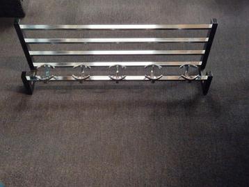 Vintage Kapstok verchroomd Metaal Jaren 70. beschikbaar voor biedingen