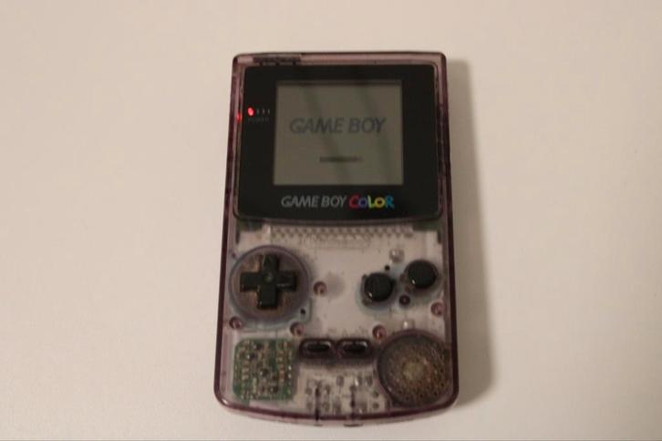 Game Boy Color - Transparant Paars, Spelcomputers en Games, Spelcomputers | Nintendo Game Boy, Gebruikt, Game Boy Color, Ophalen of Verzenden