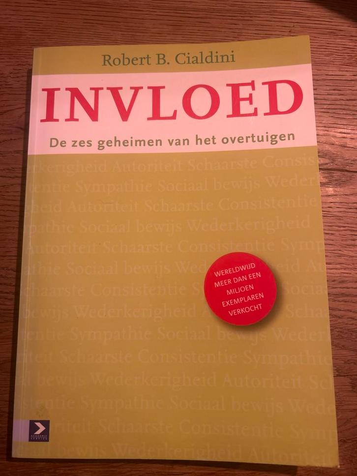 Invloed - Robert Cialdini, Boeken, Psychologie, Nieuw, Sociale psychologie, Ophalen
