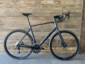 Cube Attain Race H 60 € 1199 beschikbaar voor biedingen