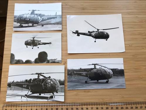 5x Foto Koninklijke Luchtmacht Alouette III Helikopter KLU, Verzamelen, Luchtvaart en Vliegtuigspotten, Zo goed als nieuw, Kaart, Foto of Prent