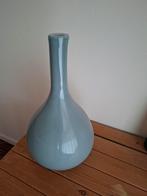 Grijze vaas, Huis en Inrichting, 50 tot 75 cm, Blauw, Ophalen of Verzenden, Glas