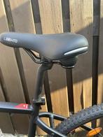 B Twin Rockrider 540, Fietsen en Brommers, Fietsen | Mountainbikes en ATB, 57 cm of meer, Zo goed als nieuw, Ophalen, Overige merken