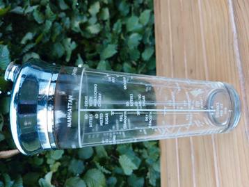 Cocktailshaker seventies beschikbaar voor biedingen