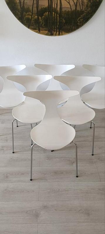 Dolfijn Stoel Bjarke Nielsen - Scandinavisch Design beschikbaar voor biedingen