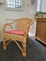 Rotan Stoel met Kussen, Ophalen