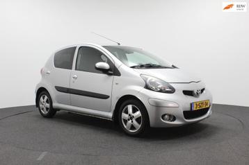 Toyota Aygo 1.0-12V + Airco | Sportvelgen | Elektrische rame beschikbaar voor biedingen