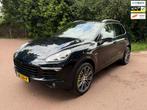 Porsche Cayenne 3.0 S E-Hybrid / Navi / Pano / Xenon / Camer, Automaat, Cayenne, Gebruikt, Euro 6