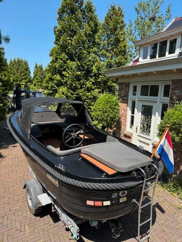 Oud Huijzer 560 BLACK EDITION + 20pk Mercury 1STE EIG Teak beschikbaar voor biedingen
