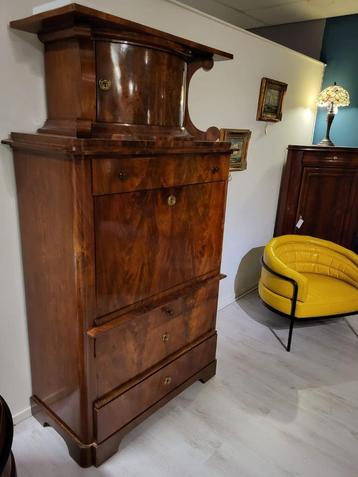 Biedemeijer secretaire, ca. 1840, mahonie,  beschikbaar voor biedingen