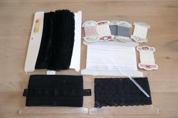 Antieke fournituren w.o. Franjeband , Claire & Eef  e.a.  beschikbaar voor biedingen