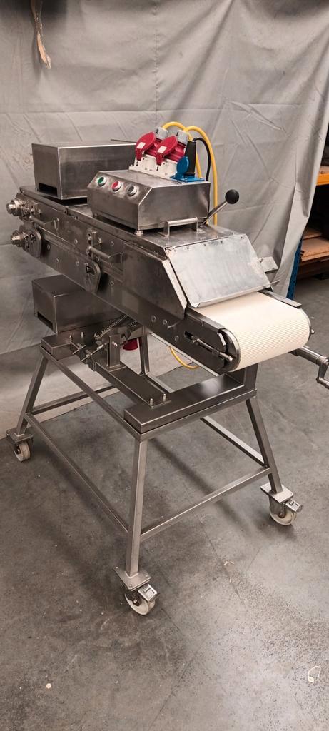 ZGAN  SCHNITZEL PLETTER SNITSELPLETTER SLAGERIJ machine, Zakelijke goederen, Horeca | Keukenapparatuur, Bakkerij en Slagerij, Ophalen