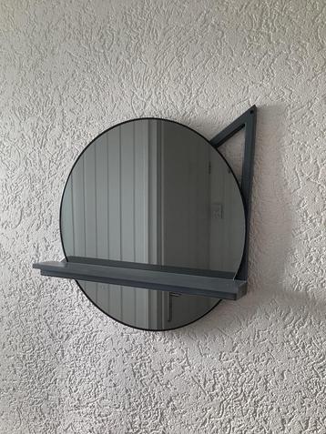ZGAN Mooie spiegel (rond 50 cm)