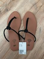 Nieuwe slippers / sandalen H&M bruin met zwart maat 40, Kleding | Dames, Schoenen, Nieuw, Slippers, H&M, Ophalen of Verzenden