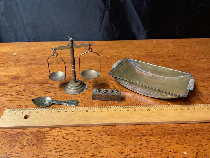 Koperen bakje met houten handvatten en toebehoren, Antiek en Kunst, Antiek | Koper en Brons, Koper, Ophalen of Verzenden