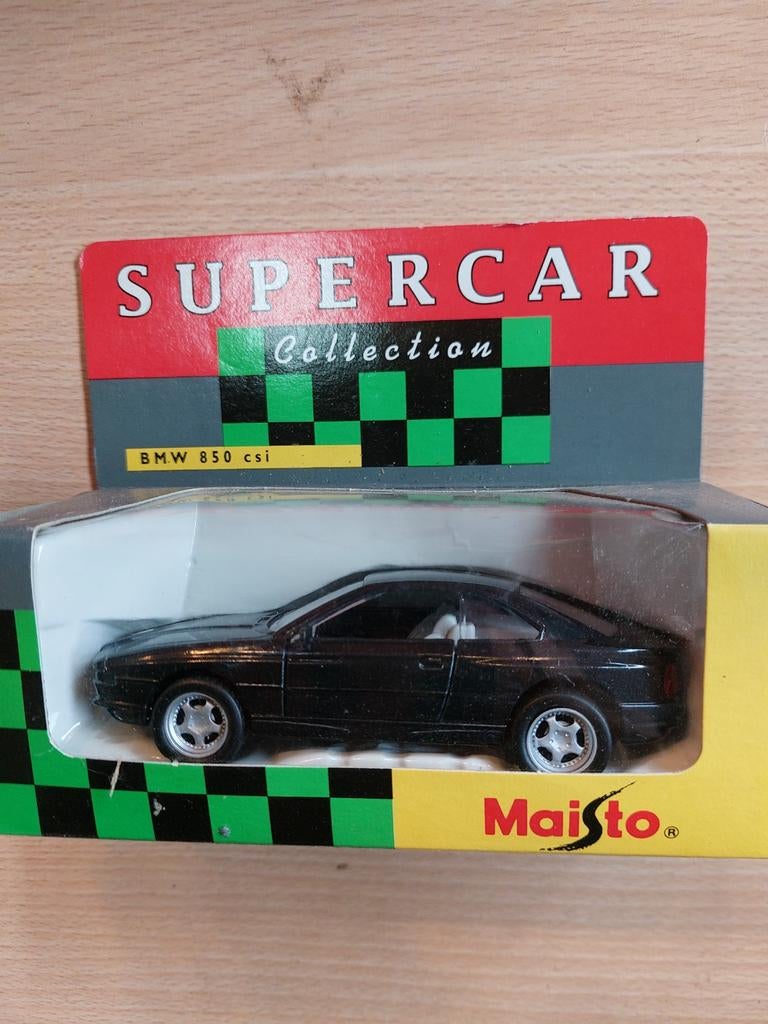 BMW 850 CSi 1:43 Maisto Supercar Collection, Ophalen, Zo goed als nieuw, Auto